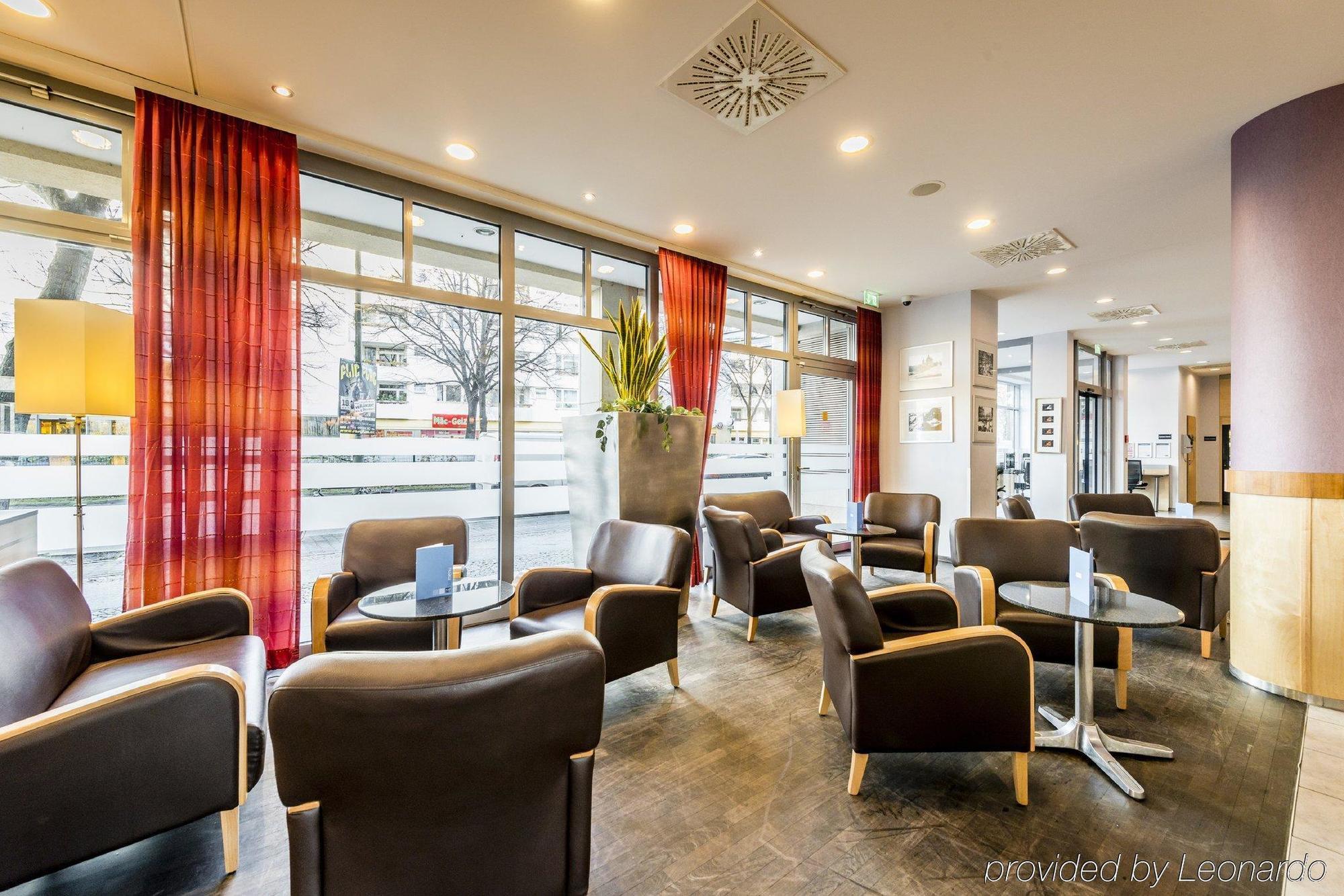 Express Centre By Ihg 3*